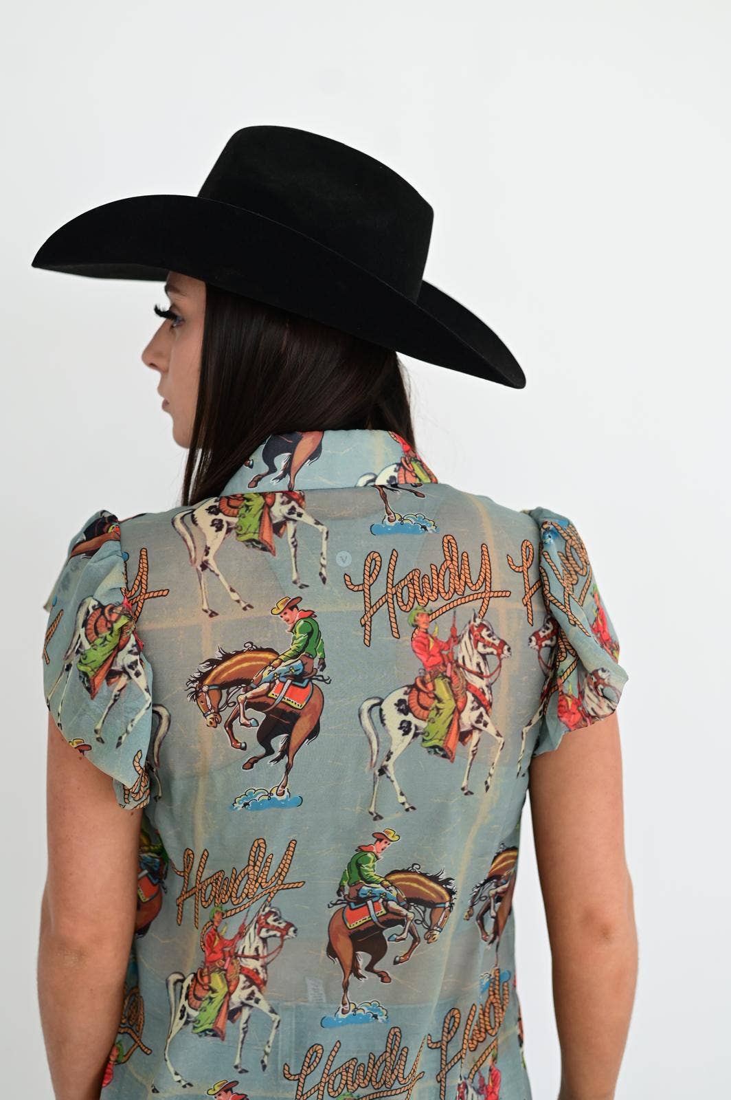 TH199 HOWDY FLUTTER SLEEVE BLOUSE