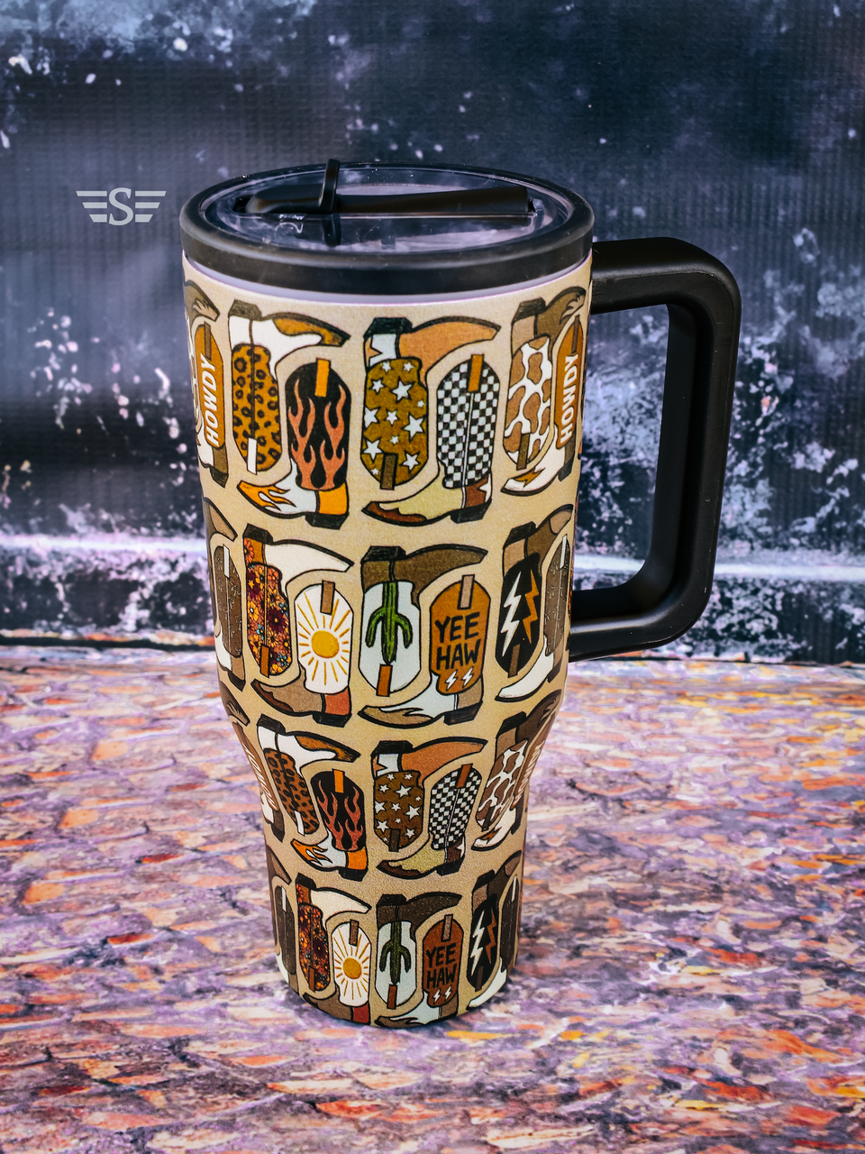 Neutral Boot Scootin' 32oz Flip Top Tumbler