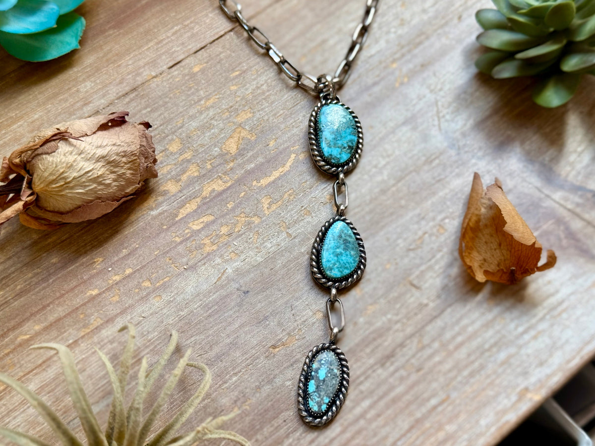 MJ 2 in 1 Three-Stone Turquoise Pendant & Handmade Paperclip Chain