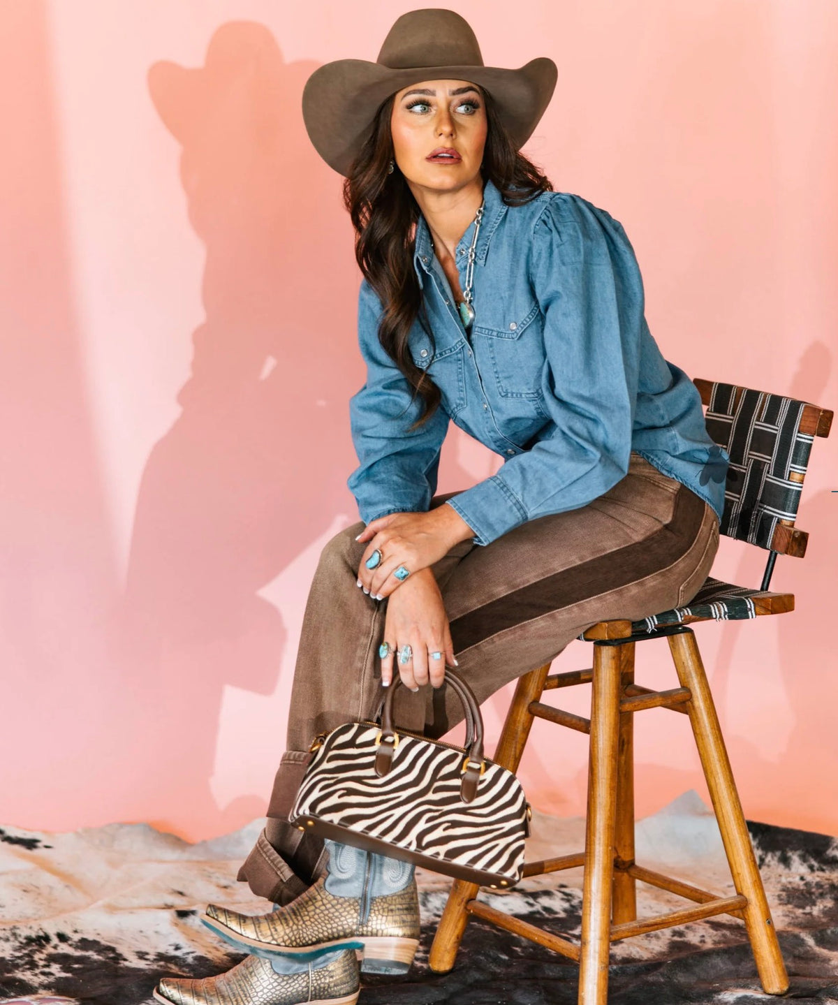 Out of Line Jeans - Mocha