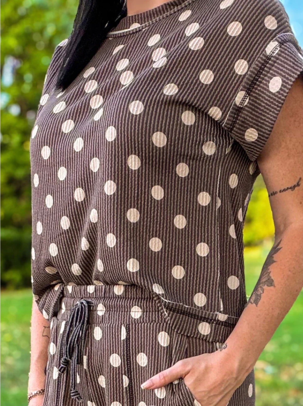 Mocha Dot Top