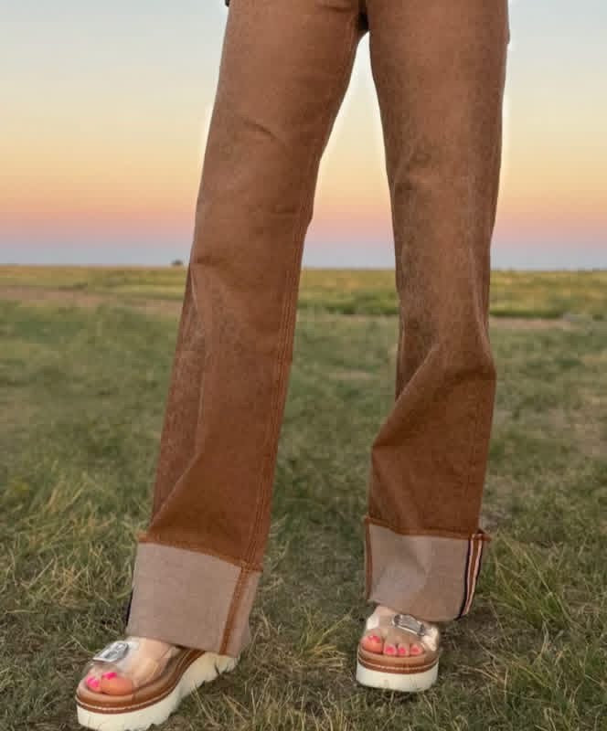 Sand Cat Cuffed Jeans