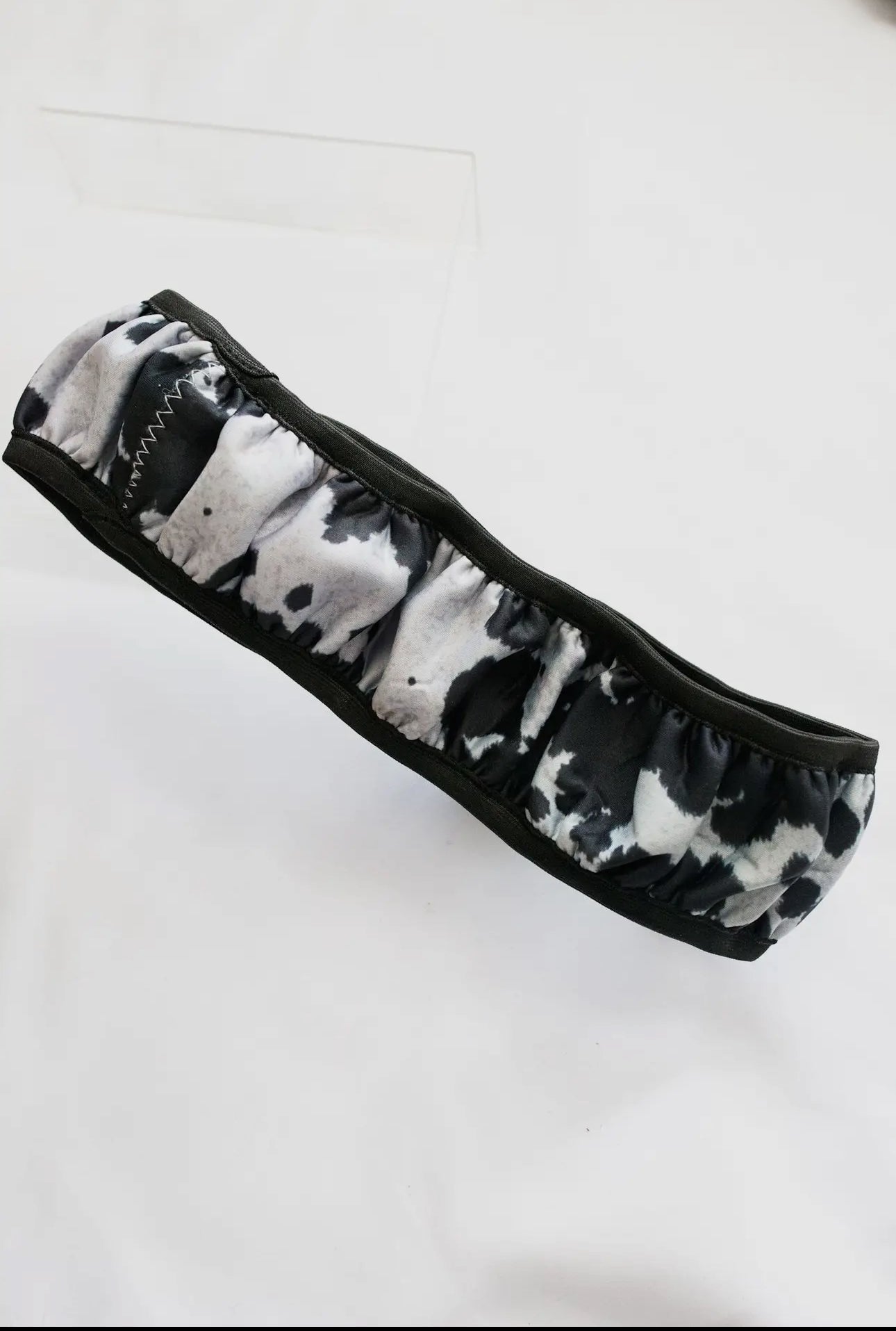 Black Cowhide Steering Wheel Cover