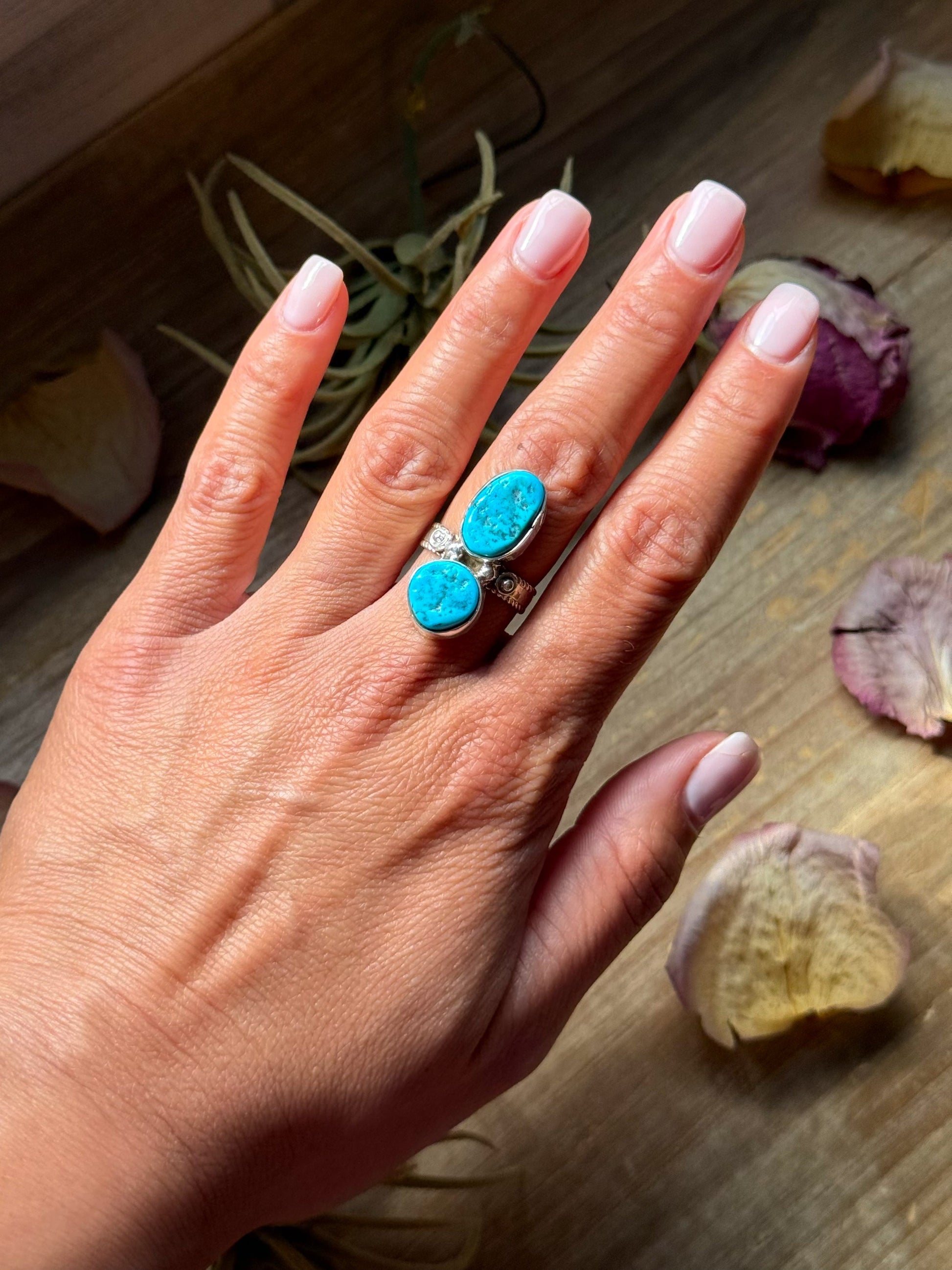 Kingman Turquoise Sterling Silver Ring – Size 7 & 8